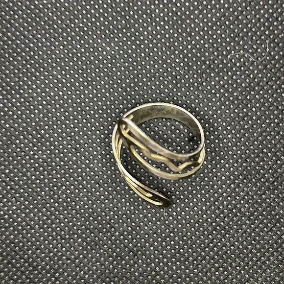 Metal ring size 6 - Picture 2 of 5